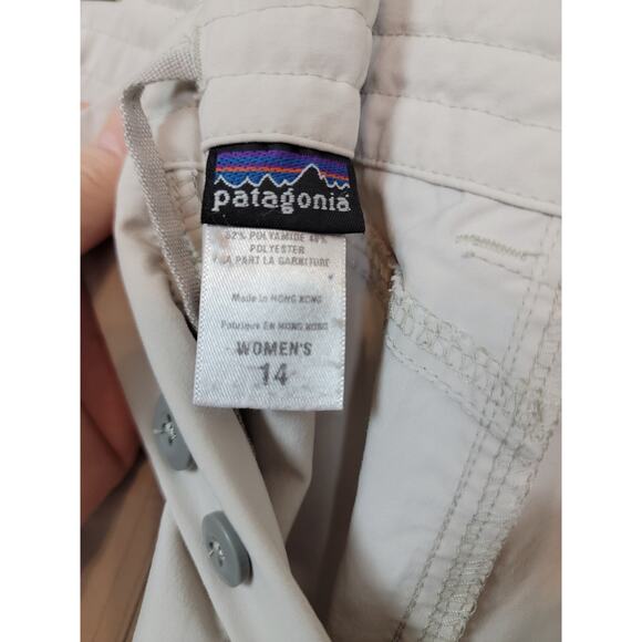 Patagonia Women's Size 14 Hiking Outdoor Pants with Roll Tab Hem Nylon Stain - Picture 8 of 9